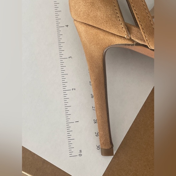 🏷️🔖🎁 New With Box Nude Strappy 4” Heels - Picture 4 of 6